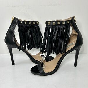 Steve Madden Sioux Black Leather Studded Fringe Ankle Strap Heel Sandals Sz 7.5
